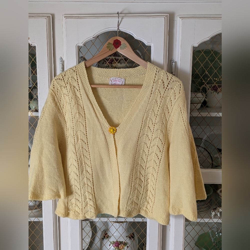 VTG Pastel Yellow Spring Knit Women's Cardigan Handmade Sweater Med